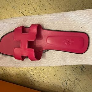 Hermes Oran Sandals - hard to get size 42 (11US)